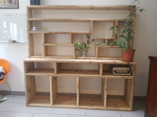 Scaffold kitchen display unit Scaffold kitchen display unit